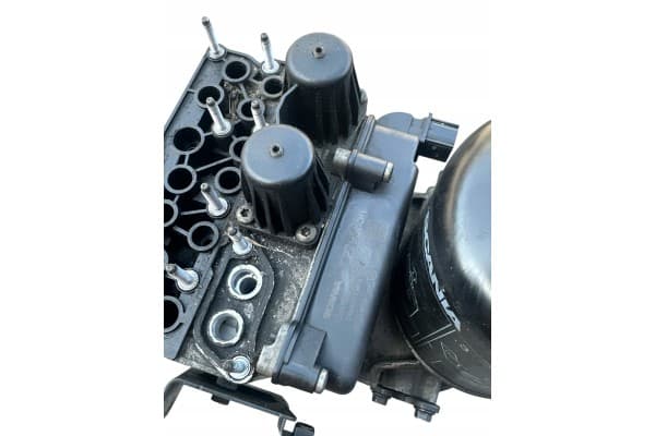 Deshumidificador Scania NG 2795850 usado 2
