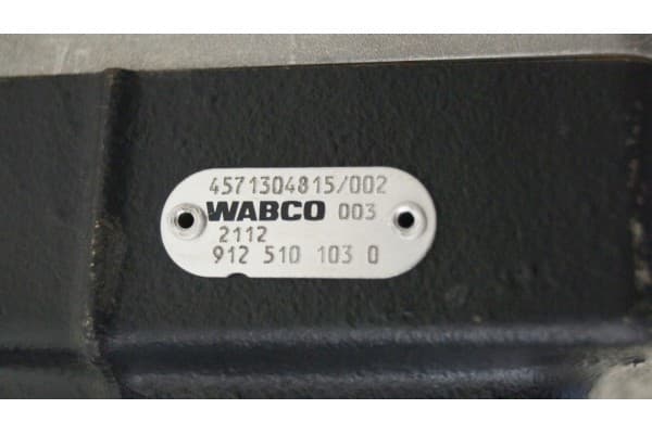 Compresor de Aire Mercedes 457 1304815 usado 5