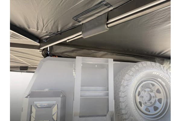 Toldo Foxwing HD270 para tienda de techo usado 5