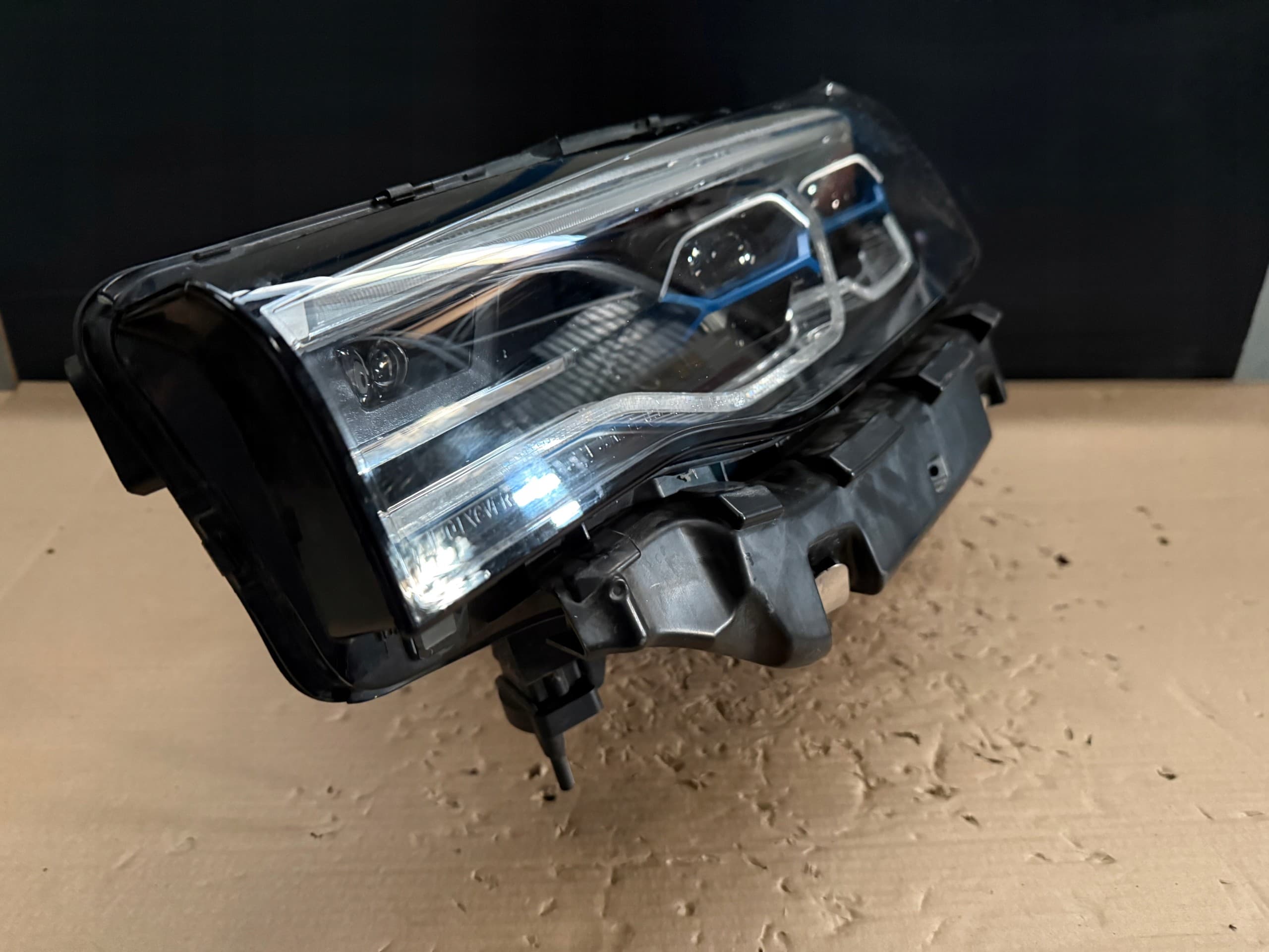 BMW X7 G07 Lámpara Delantera Izquierda Láser A89481801 nuevo 6