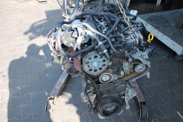 Motor Completo 2.0 TDI Skoda 70,000 km Cuw usado 2