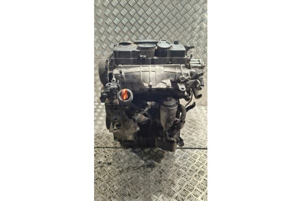 Motor Desnudo VW Passat B6 2.0 TDI Bmp usado 6