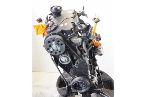 Motor VW Golf V A3 8P Touran 1.9 TDI Bkc usado 3
