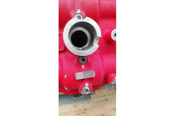 Motor Ferrari Tributo F8 Shortblock 299065 usado 11