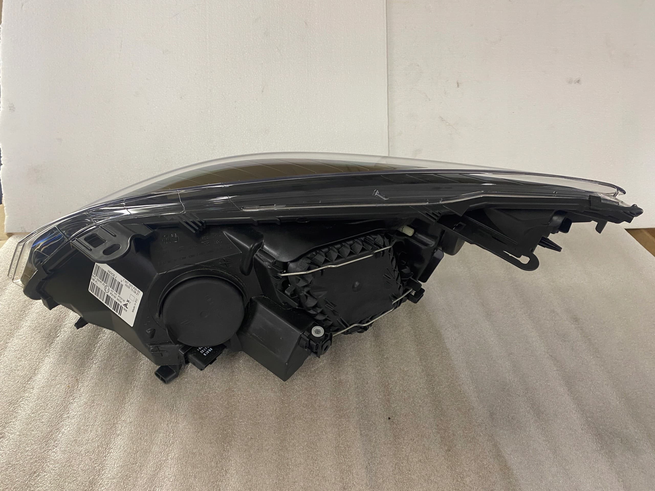 Faro Derecho 711307023255 Magneti Marelli nuevo 7