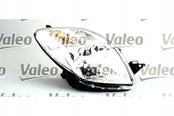 Faros Valeo 043047 para Toyota Yaris nuevo 6