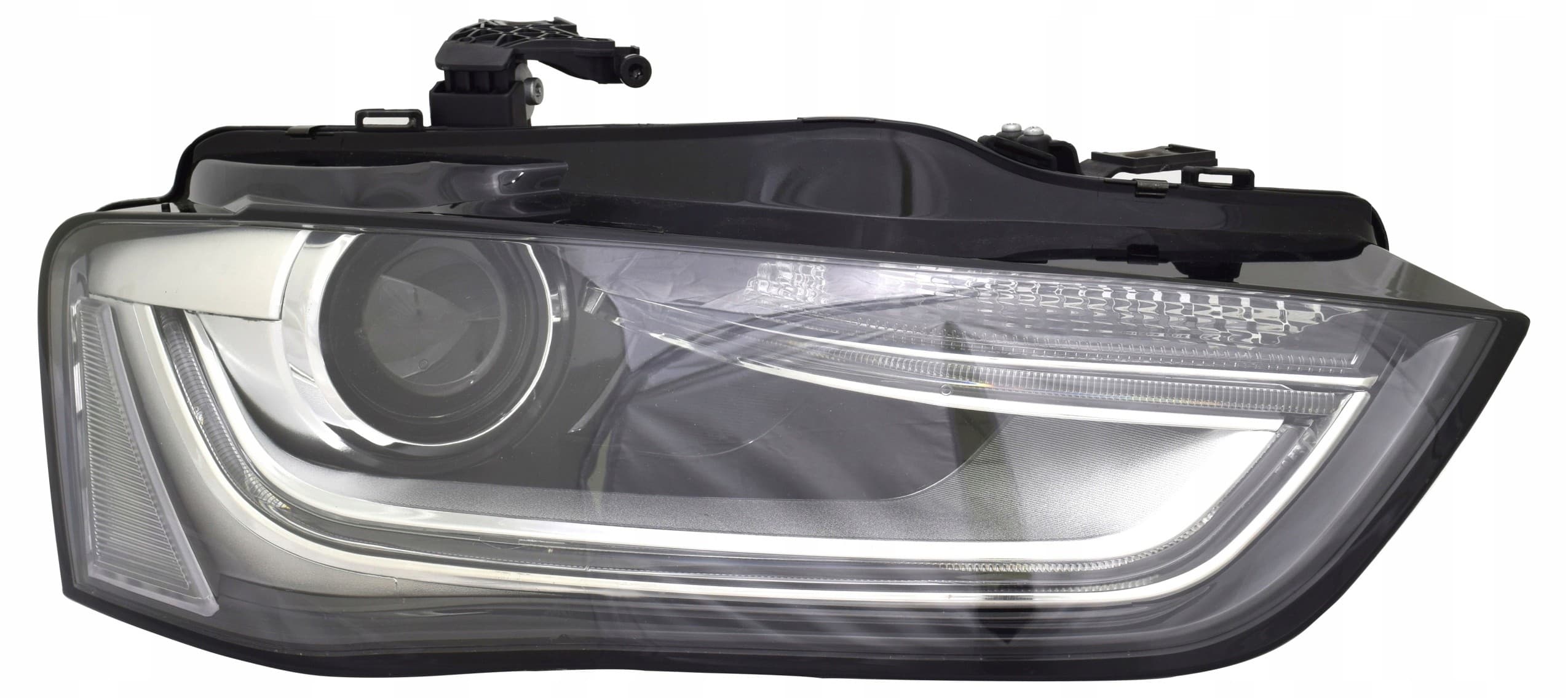 Faro delantero Tyc 20-14181-06-2 para Audi A4 2011-2015 nuevo