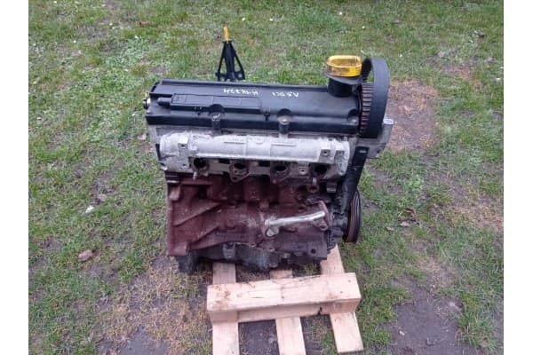 Motor Renault Megane II 1.5 DCI - Código K9K724 usado 4