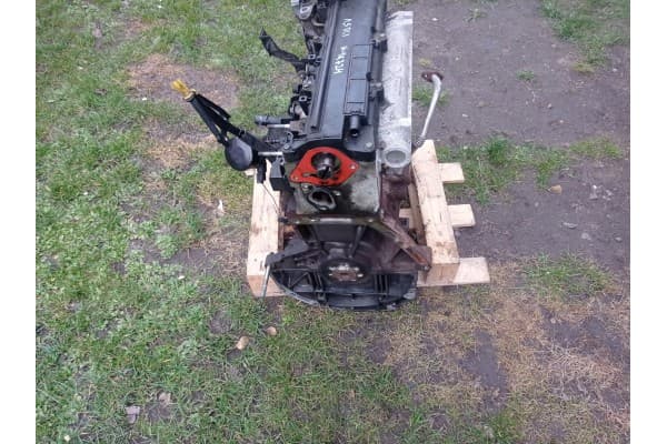 Motor Renault Megane II 1.5 DCI - Código K9K724 usado 5