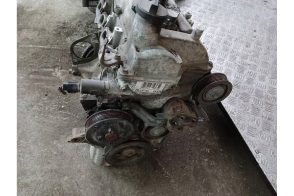 Motor Toyota Yaris II 06-11 1.3 Vvti 2S-P72L usado 4