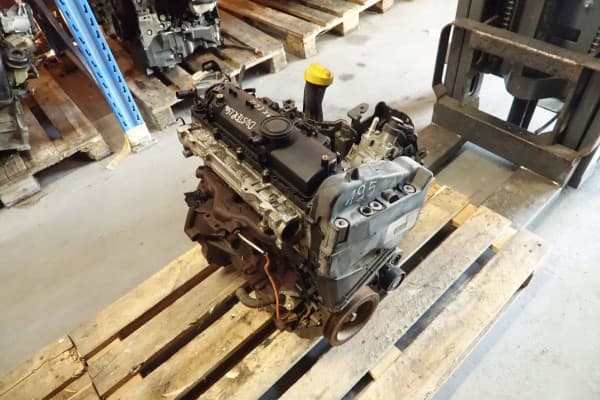 Motor Dacia Duster Sandero II 1.5 DCI K9K612 usado 4