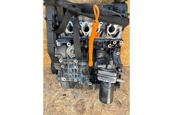 Motor VW Golf 4 1.6 Akl 210,000 km Gasolina usado 3