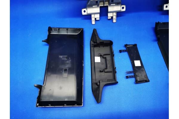 Pantalla Lcd trasera Audi A8 D4 4H0919607 usado 2