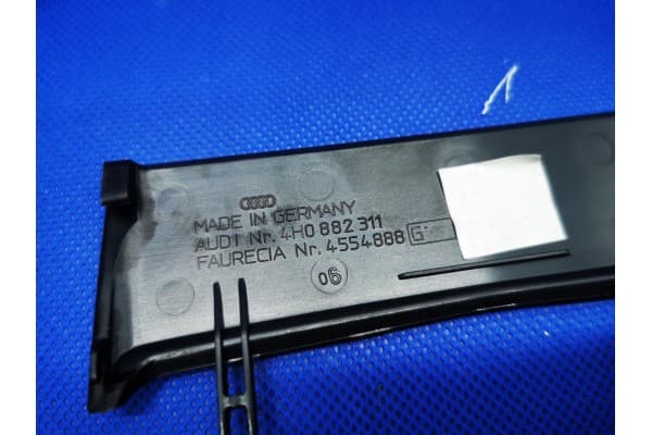 Pantalla Lcd trasera Audi A8 D4 4H0919607 usado 7