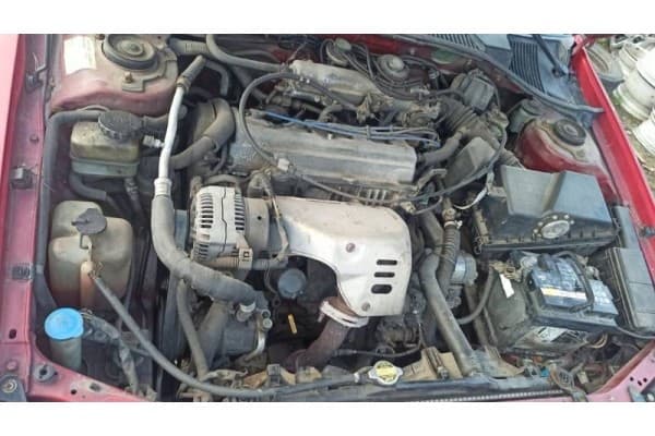 Poste motor Toyota Avensis T22 2.0 3SFE usado