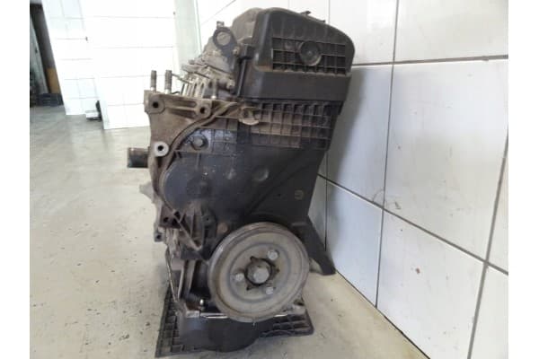 Motor Citroën Saxo 1.1 44KW 2000 Hfx 163,000 km usado 4