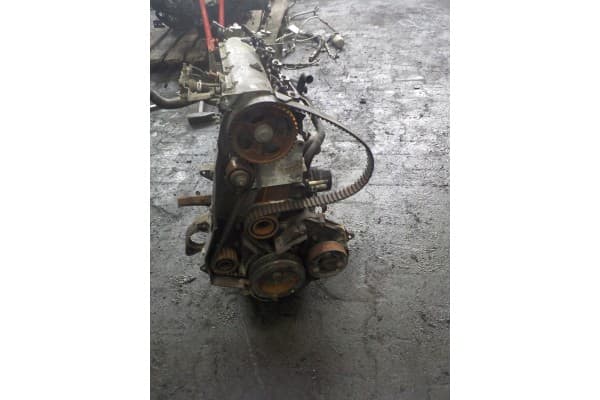 Soporte de Motor F8T 1.9 DCI usado 5