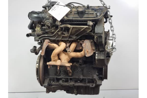 Motor trasero Agn 1.8 125 CV Volkswagen Golf IV usado 5