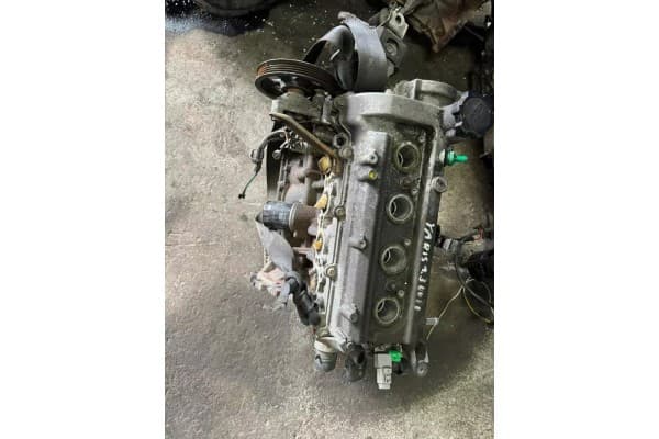 Motor Toyota Yaris 1.0 Gasolina 1SZ usado 2