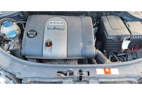 Motor Audi A3 8P 1.6 FSI Blf 116 CV usado