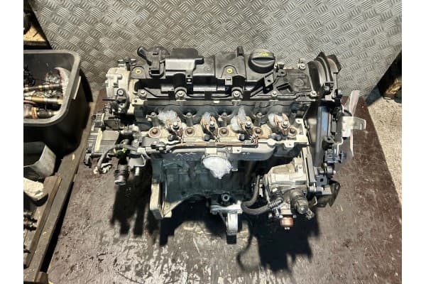 Motor Ford Fiesta MK8 1.5 Tdci Xujm usado 4
