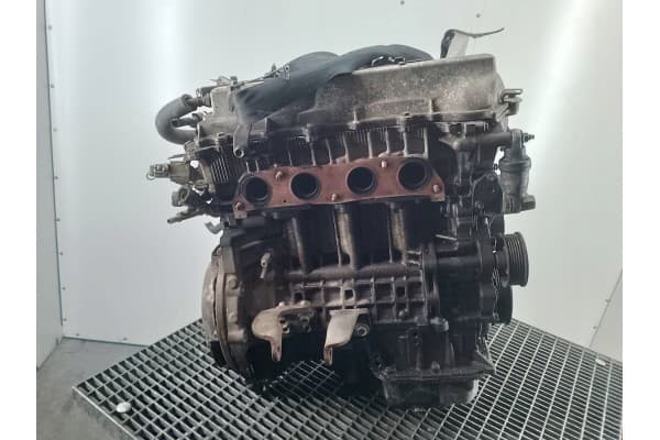 Motor Toyota Avensis II T25 E3Z-T52 1.6 Vvt-I usado 6