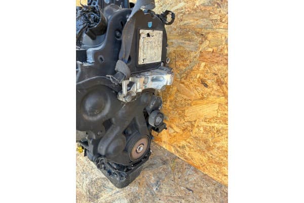 Motor Diésel Peugeot 206 1.4HDI Bhx 210Tw usado 5