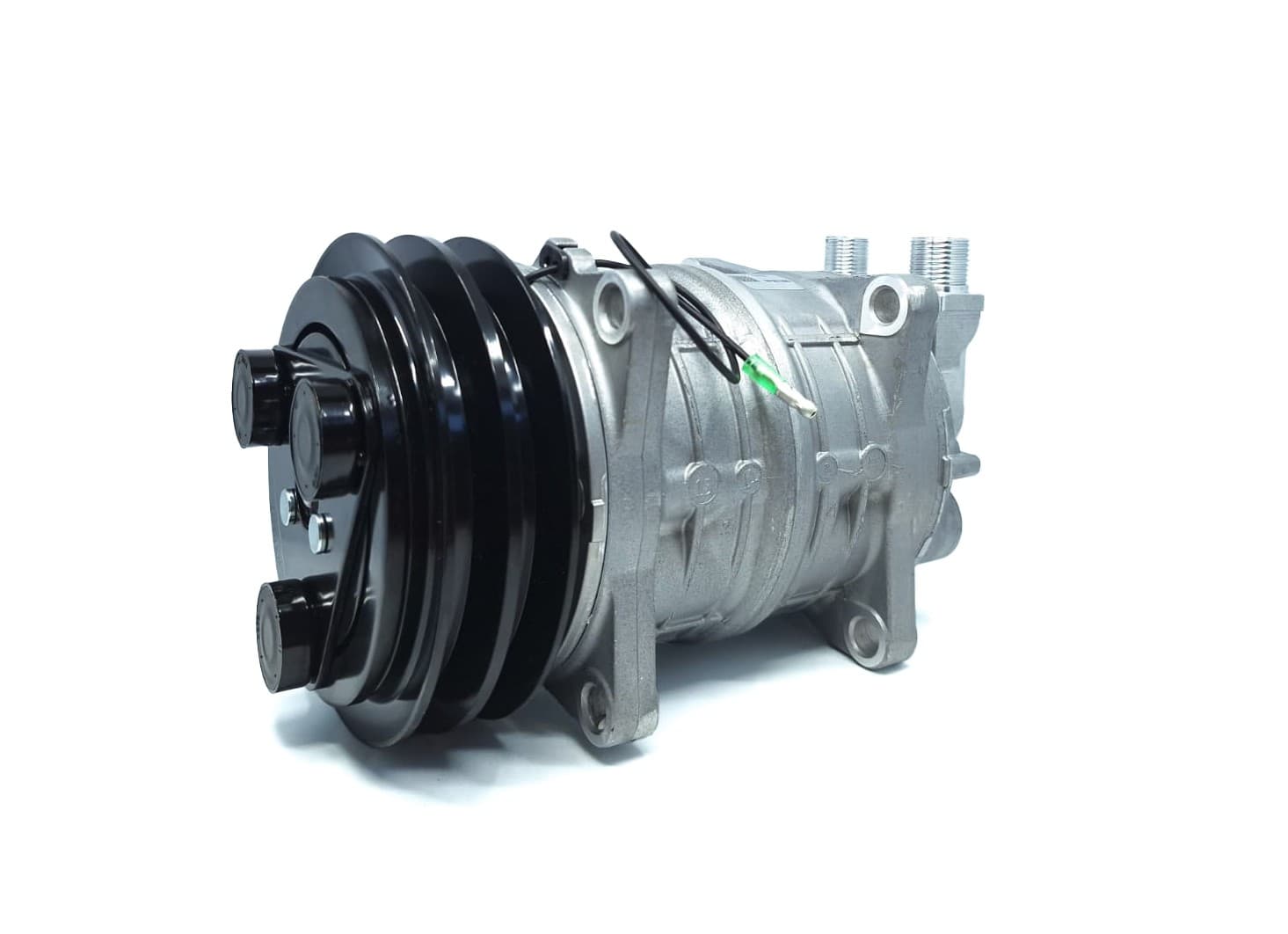 Compresor Seltec Valeo TM15 12V 2A angular 3/4x7/8 nuevo 3