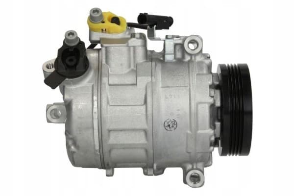 Compresor de aire acondicionado Denso DCP05020 usado 7
