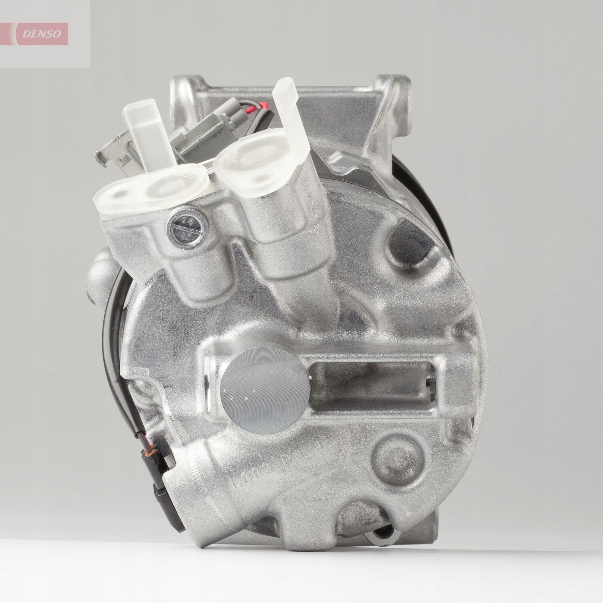 Compresor de aire acondicionado Denso DCP23032 nuevo 2