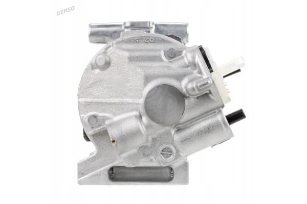 Compresor de aire acondicionado Denso DCP09062 usado 3