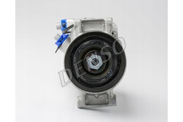 Compresor de aire acondicionado Denso DCP32071 usado 7