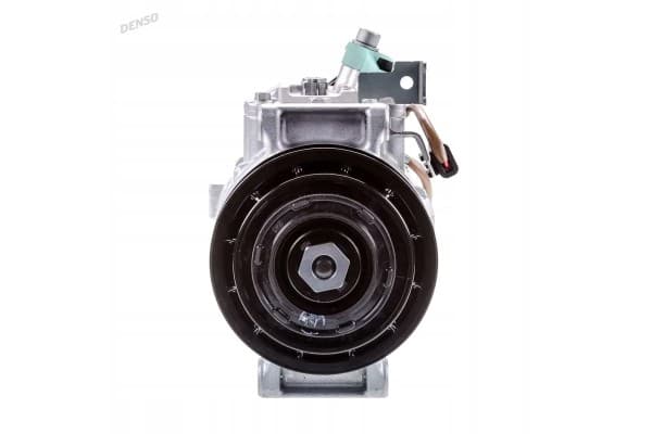 Compresor de aire acondicionado Denso DCP17166 usado 4