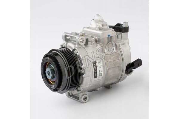 Compresor de aire acondicionado Denso DCP32068 usado 5