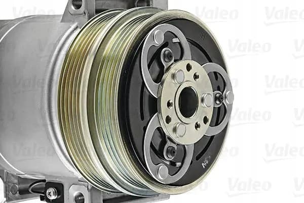 Compresor de aire acondicionado Valeo 813323 nuevo 2