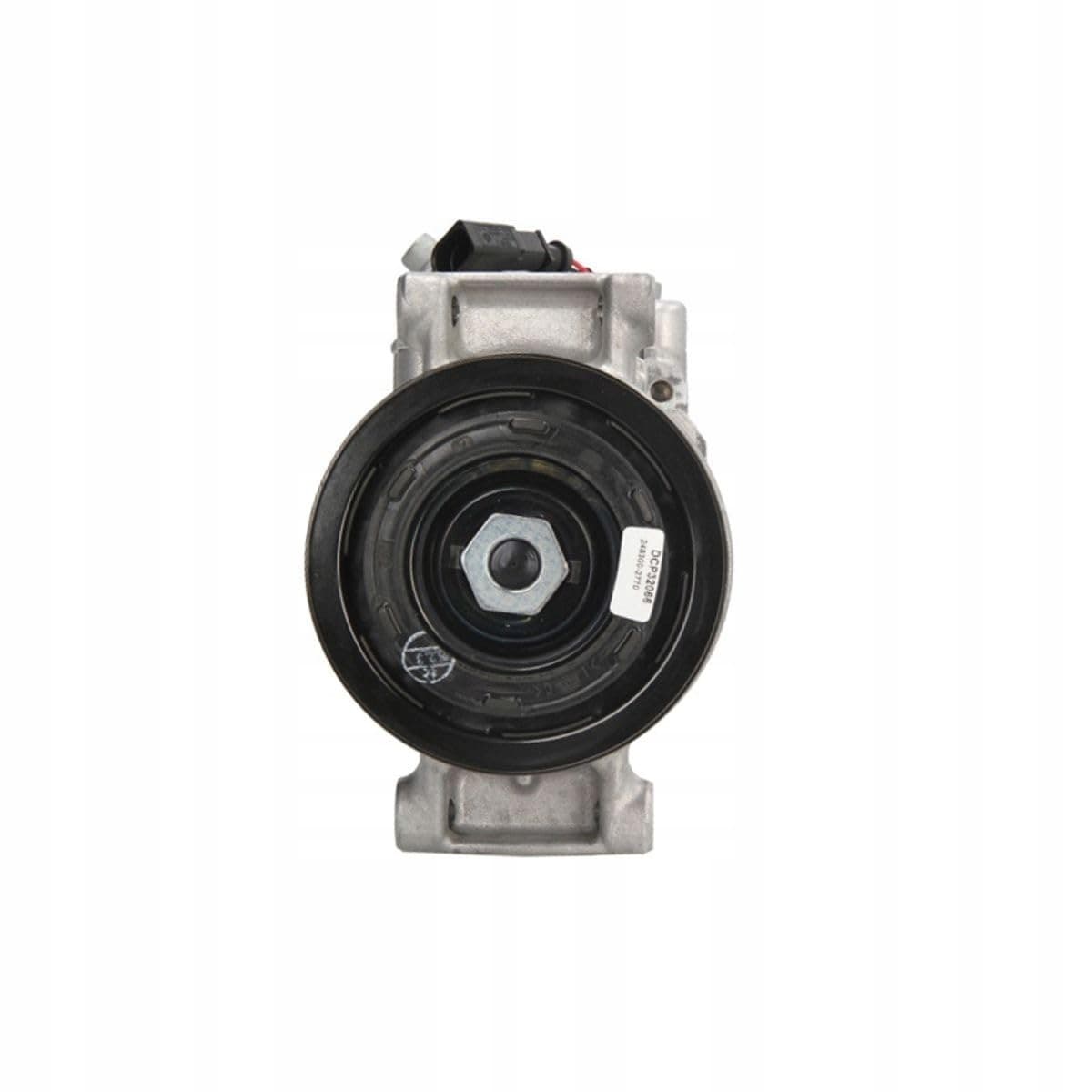 Compresor de aire acondicionado Denso DCP32066 nuevo