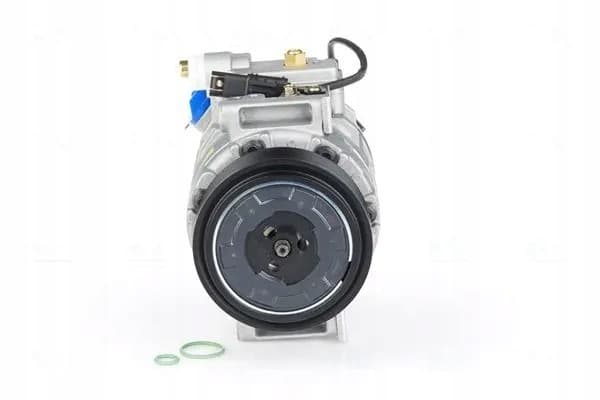Compresor de aire acondicionado Nissens 890358 usado 3