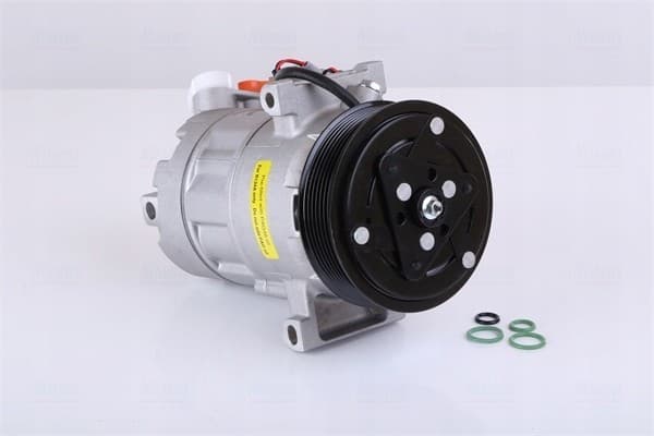 Compresor de aire acondicionado Nissens 890802 usado 3