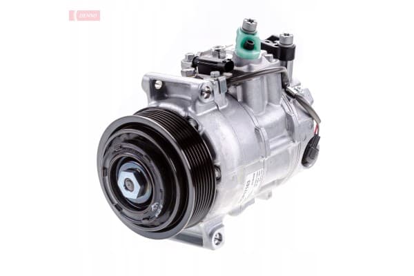 Compresor de aire acondicionado Denso DCP17163 usado 2