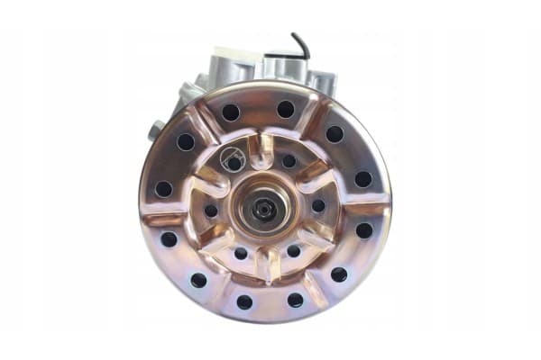 Compresor de aire acondicionado Denso DCP51001 usado 4