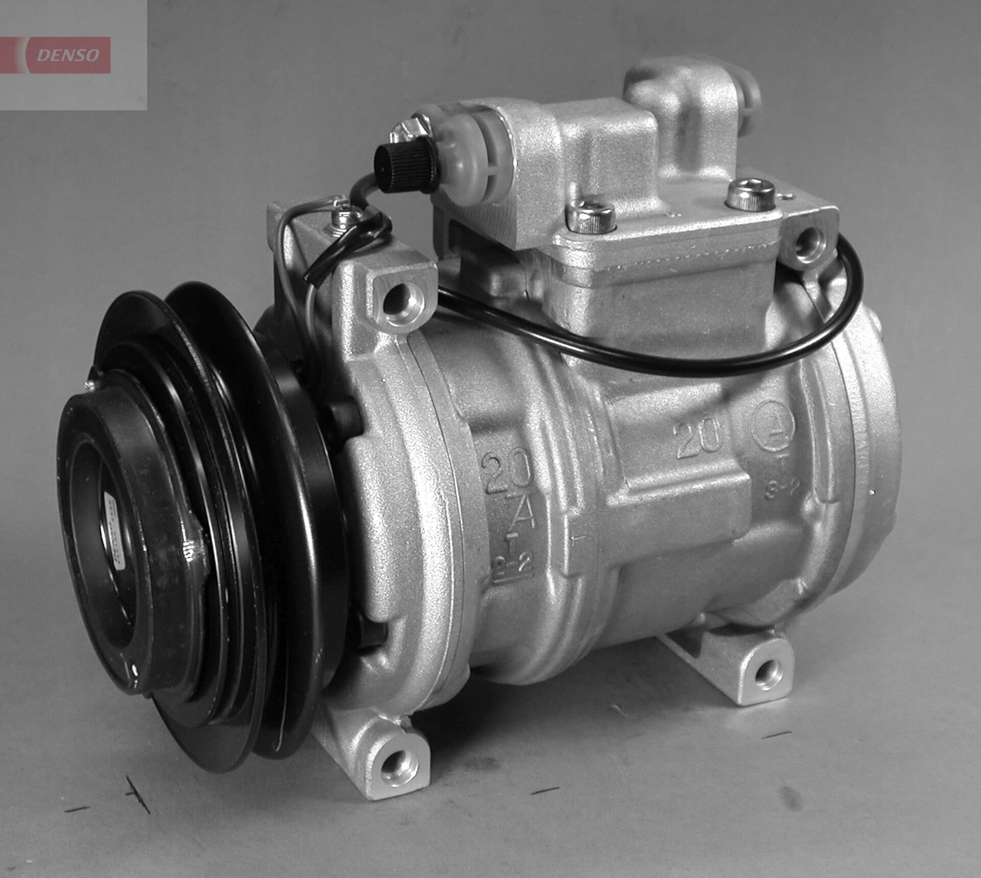Compresor de aire acondicionado Denso DCP28006 nuevo 2