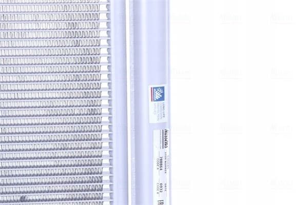 Nissens 940685 Condensador, aire acondicionado usado 3