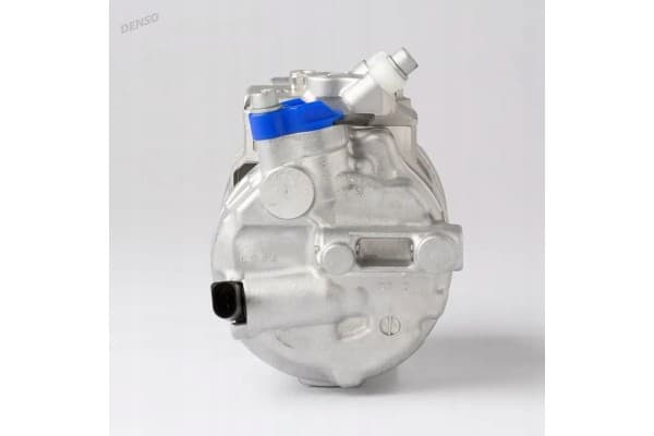 Compresor de aire acondicionado Denso DCP32068 usado 3
