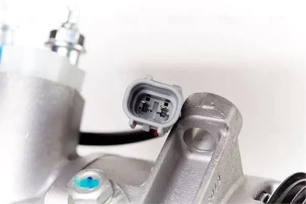 Compresor de aire acondicionado Nissens 890375 usado 5