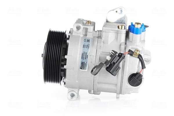 Compresor de aire acondicionado Nissens 890082 usado 4