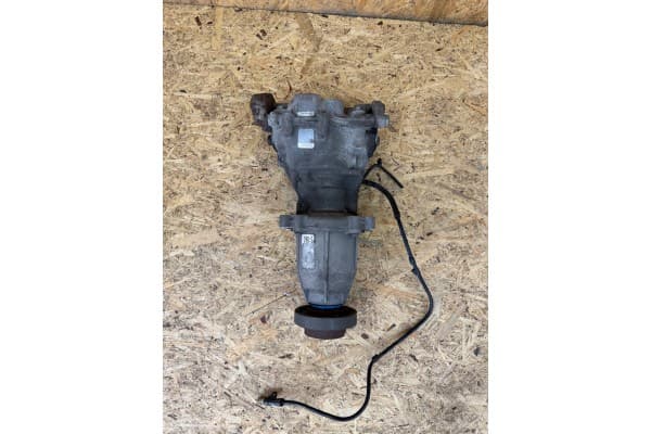 Ford Kuga MK2 Lift 2.0 Tdci S-156-D CV6W4B025DF usado