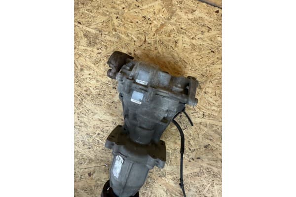 Ford Kuga MK2 Lift 2.0 Tdci S-156-D CV6W4B025DF usado 5