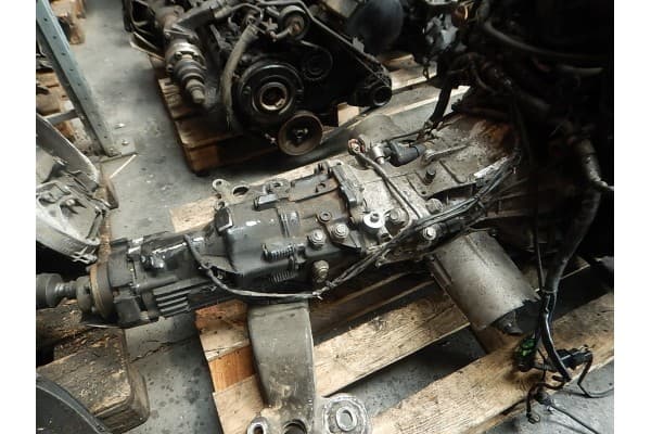 Caja de Cambios Audi A4 A6 3.0 V6 4x4 Fre usado 2