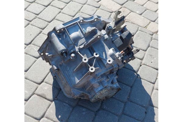Transmisión Chevrolet Captiva 2.4 MW4357 usado 2
