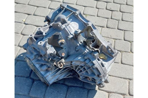 Transmisión Chevrolet Captiva 2.4 MW4357 usado 3
